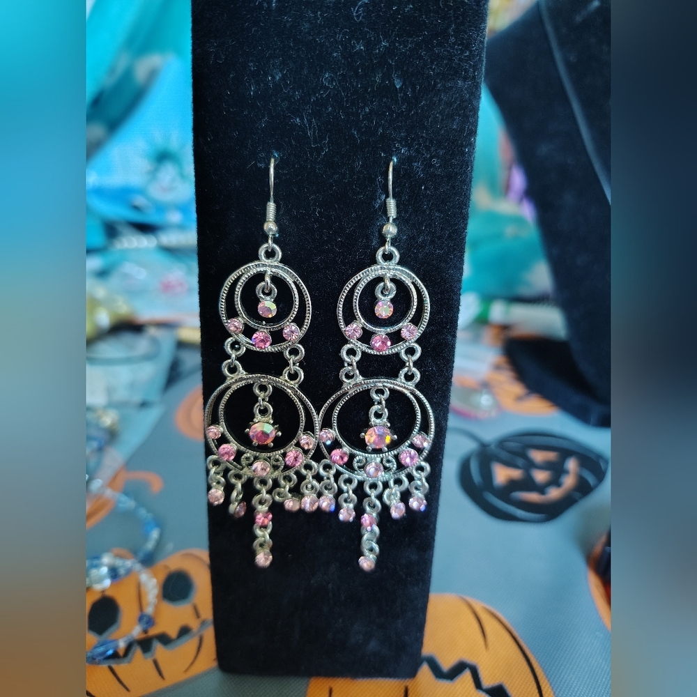 Dangle earrings